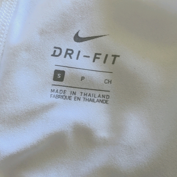 NWOT Women's Nike Tank Top - Picture 3 of 3